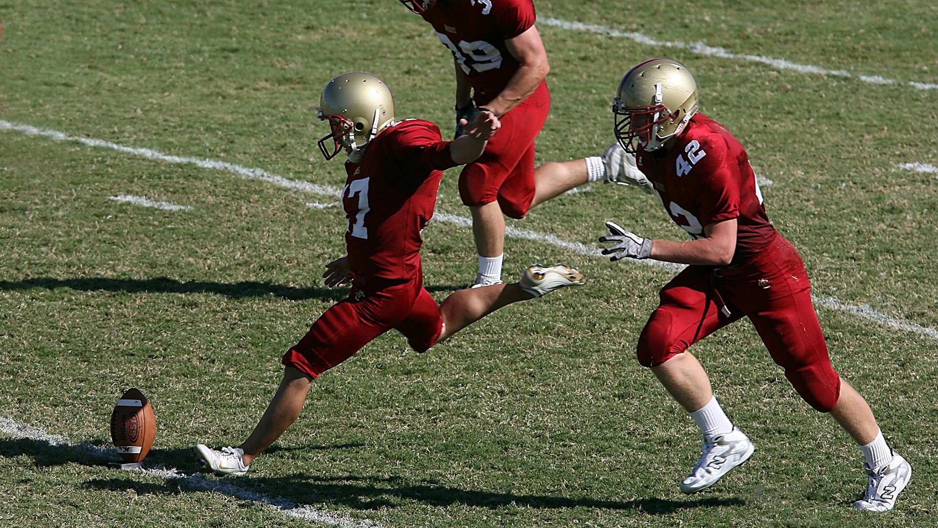 【冠军养成记】从青训到世界顶尖，运动员如何利用科学训练？，运动员如何提高训练水平